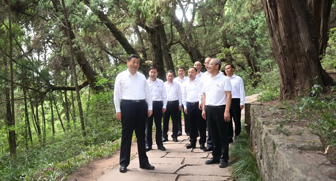 习近平在四川考察时强调 推动新时代治蜀兴川再上新台阶 奋力谱写中国式现代化四川新篇章 返京途中在陕西汉中考察