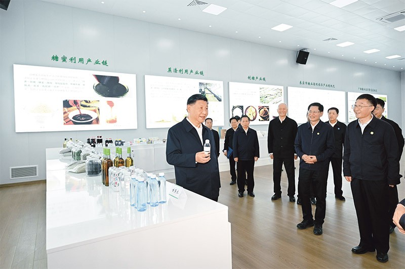 《求是》杂志发表习近平总书记重要文章《坚持和落实"两个毫不动摇"》