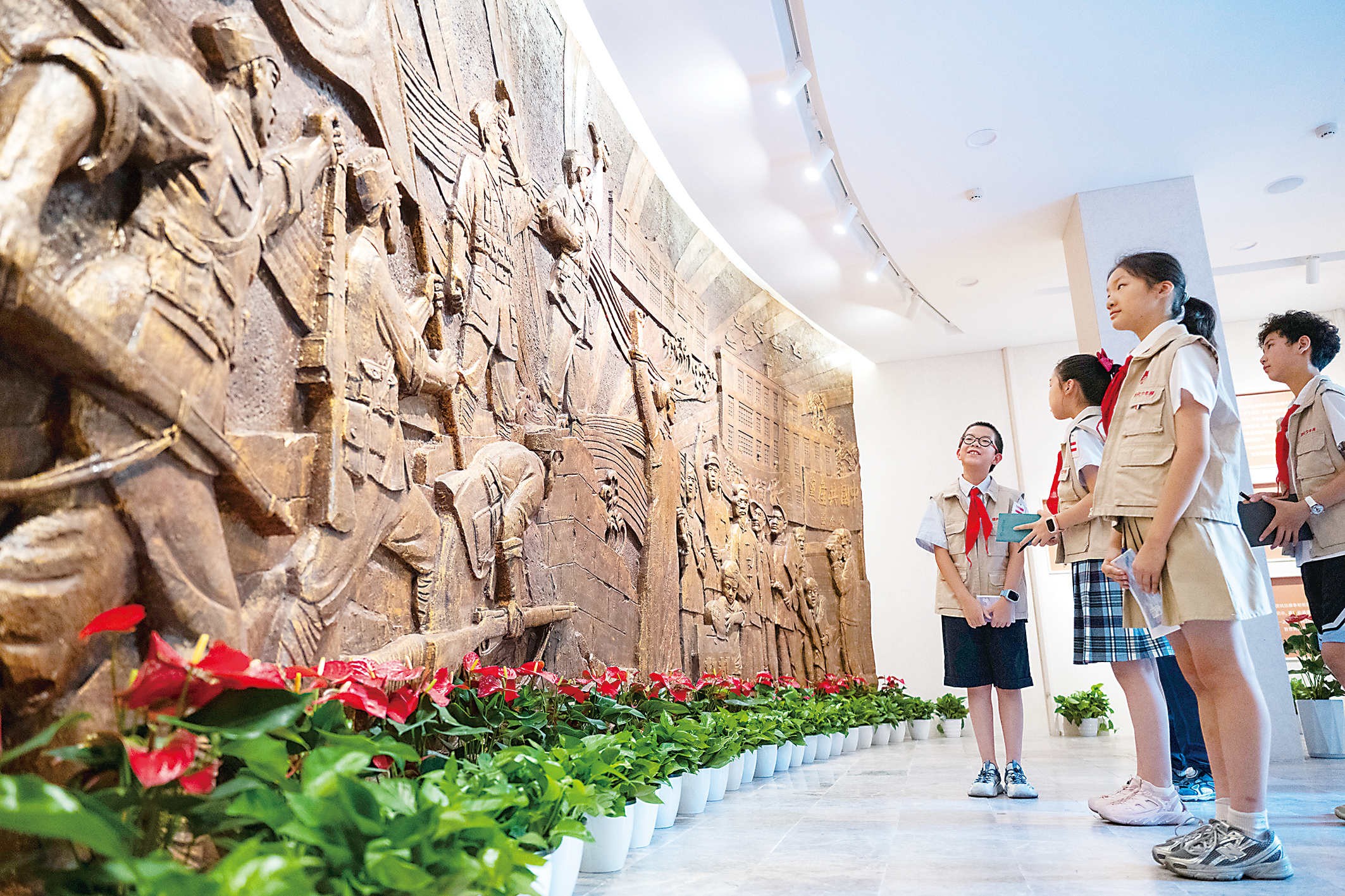 铭记,为了更好地前行